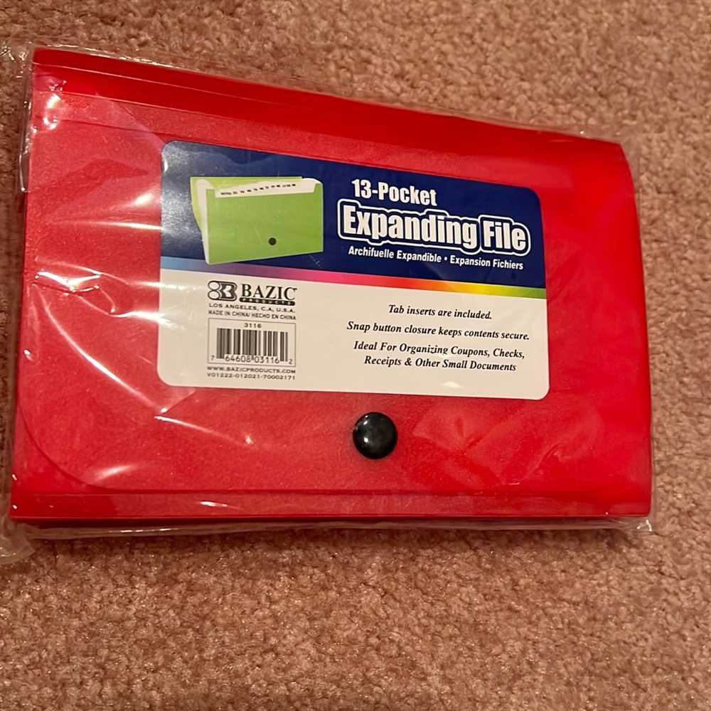 NWT 13 pocket handheld expanding file for money/coupons/receipts w/ tabs